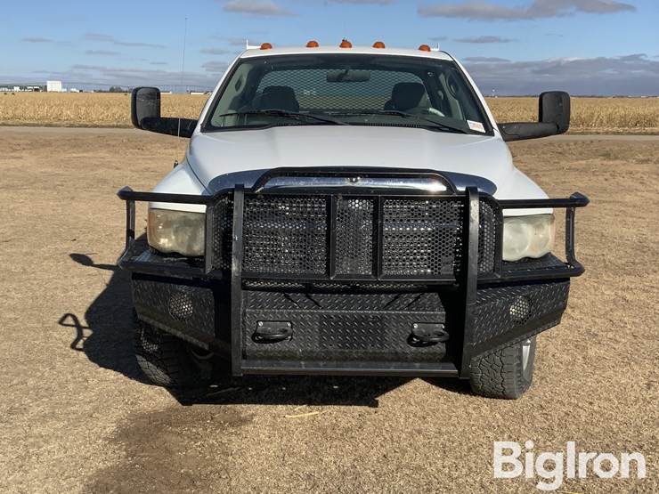 2004-dodge-ram-2500-image-2