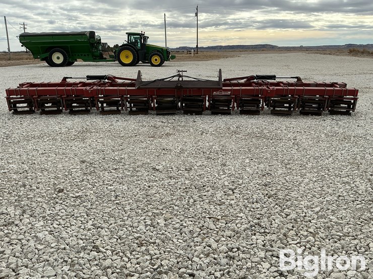 mcfarlane-12r-30-dfr-rolling-stalk-chopper-image-6