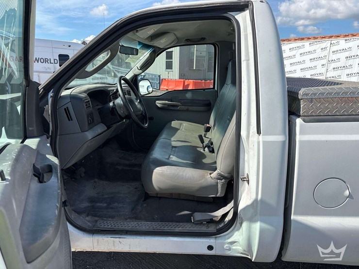 2003-ford-f250-image-14