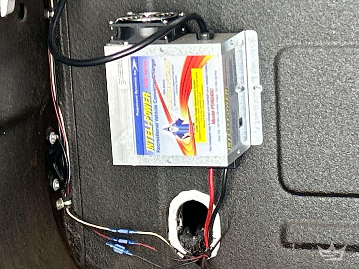 2009-ford-f250-image-25