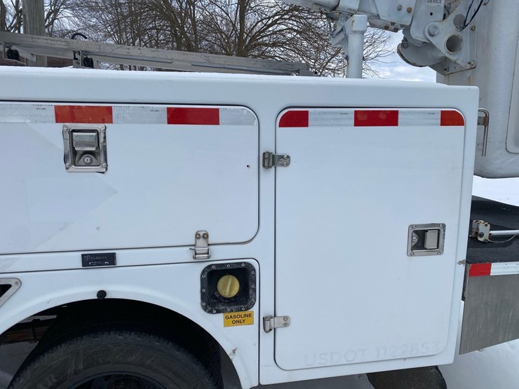 2014-ford-f350-sd-image-22