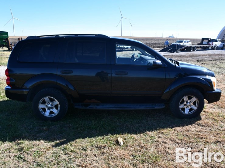 2005-dodge-durango-image-4