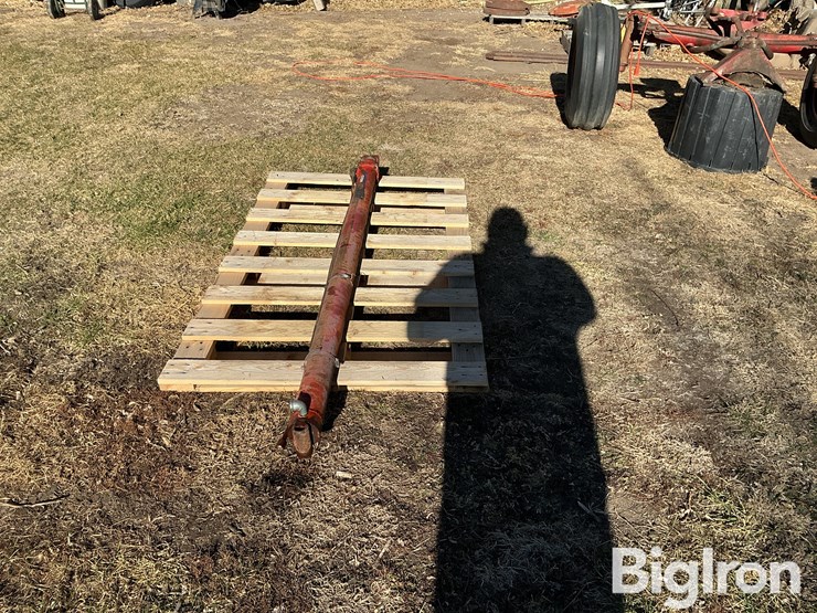 international-a-image-6