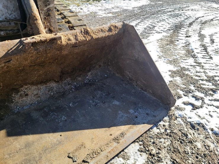 2017-bobcat-t630-image-10