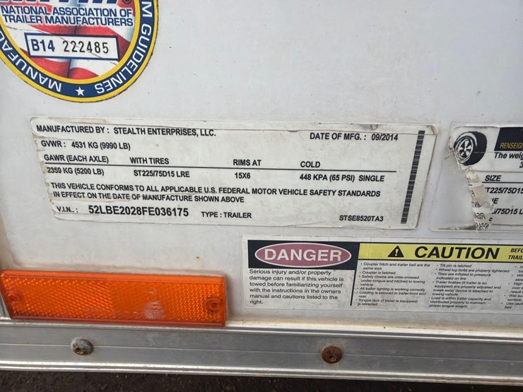 2015-stealth-enclosed-trailer-image-16