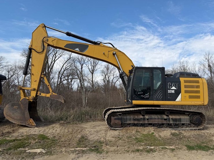 caterpillar-329e-image-1