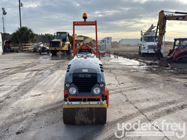 2021-hamm-hd8vv-image-10