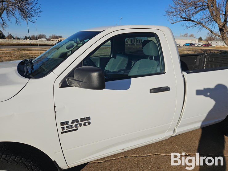 2020-dodge-1500-image-19