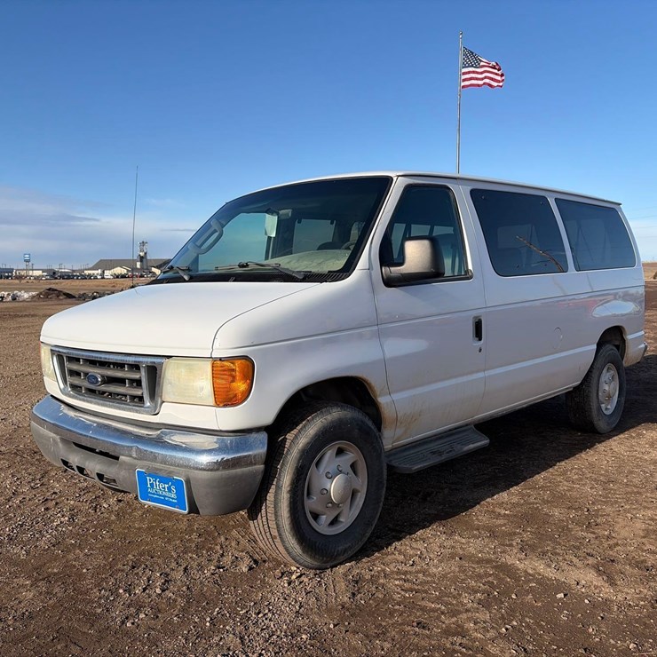2007 Ford Econoline Van