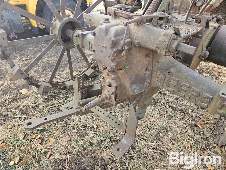 john-deere-a-image-11