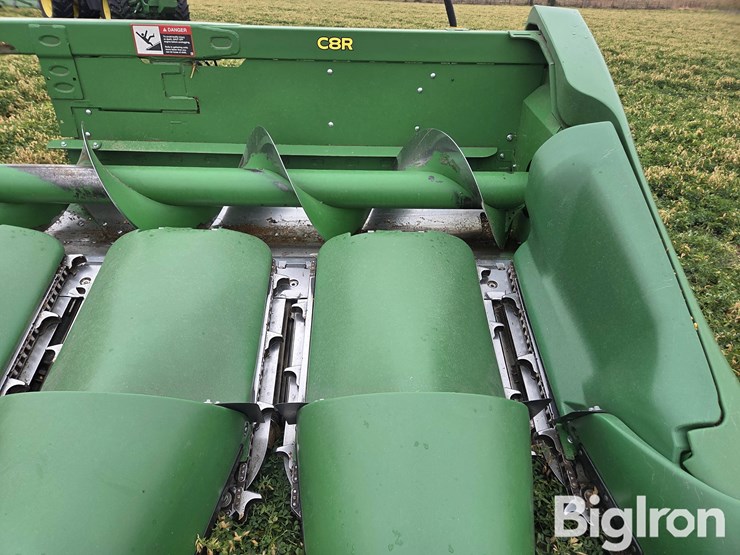 2022-john-deere-c8r-image-20