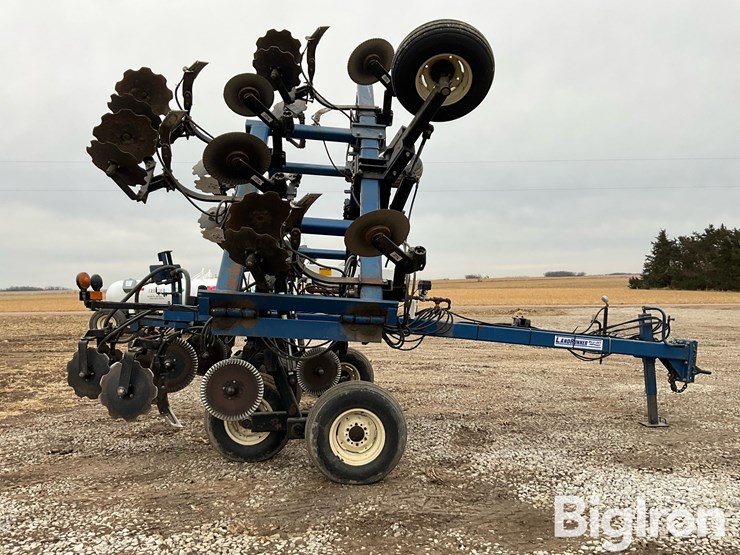 blu-jet-landrunner-image-4