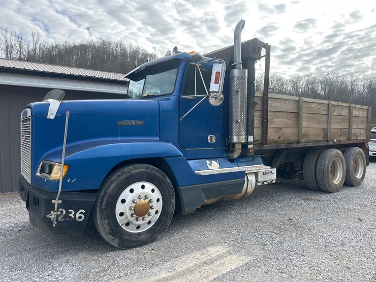 1989-freightliner-fld120-image-2