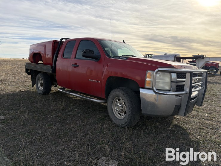 2007-chevrolet-silverado-2500-image-3