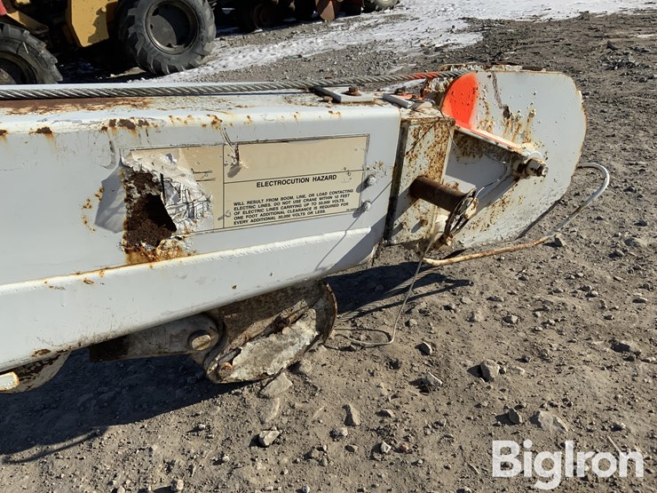 truck-mounted-8008#-auto-crane-image-17