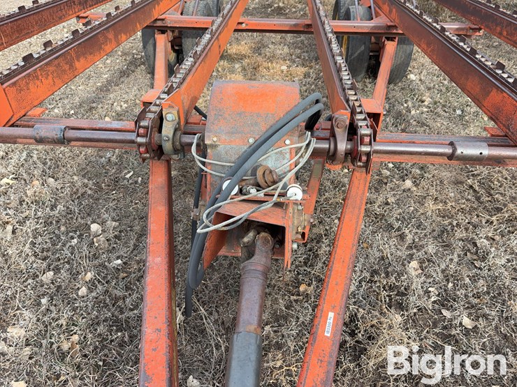 farmhand-12x23-t/a-bale/stack-mover-image-12