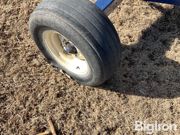 1977-chemi-trol-1000-gal-nurse-tank-on-duo-lift-running-gear-image-18