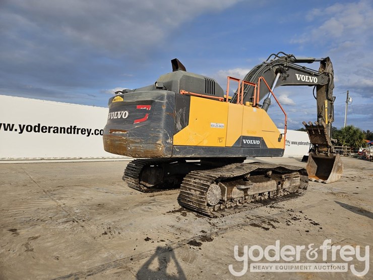 2019-volvo-ec350el-image-5