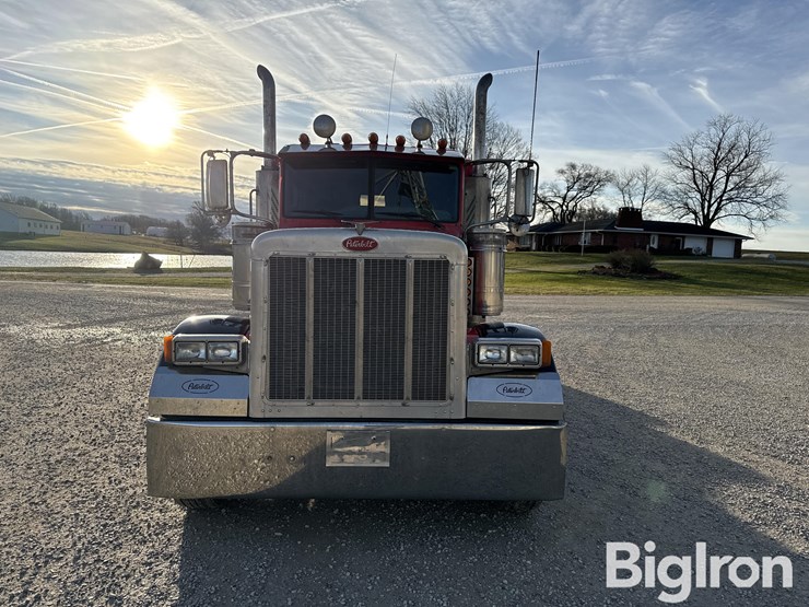 2006-peterbilt-379-image-2