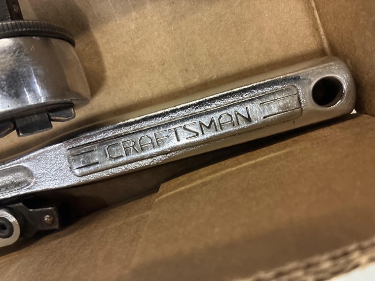 #115286-•-assorted-ratchet-&-extentions-image-8