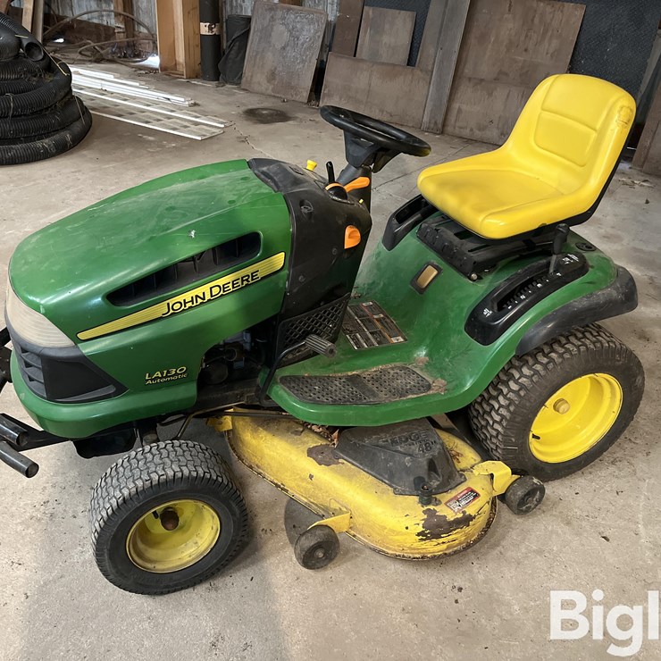 JOHN DEERE LA130
