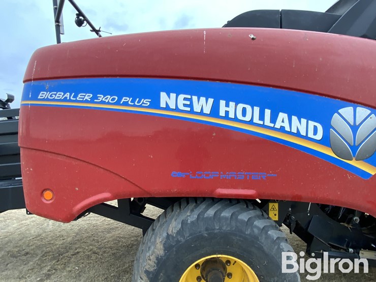 2013-new-holland-340-image-9