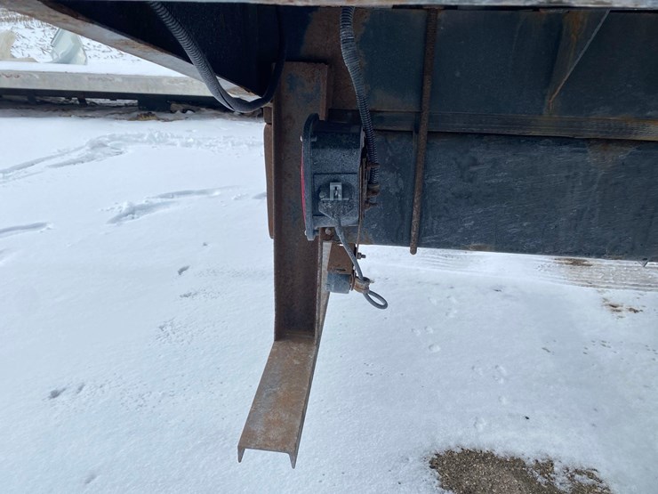 2012-ford-f650-image-18