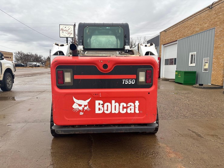 bobcat-t550-image-3