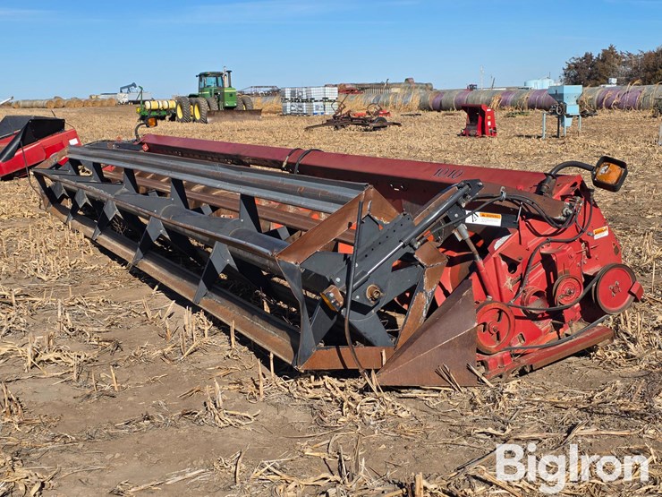 1996-case-ih-1010-image-1