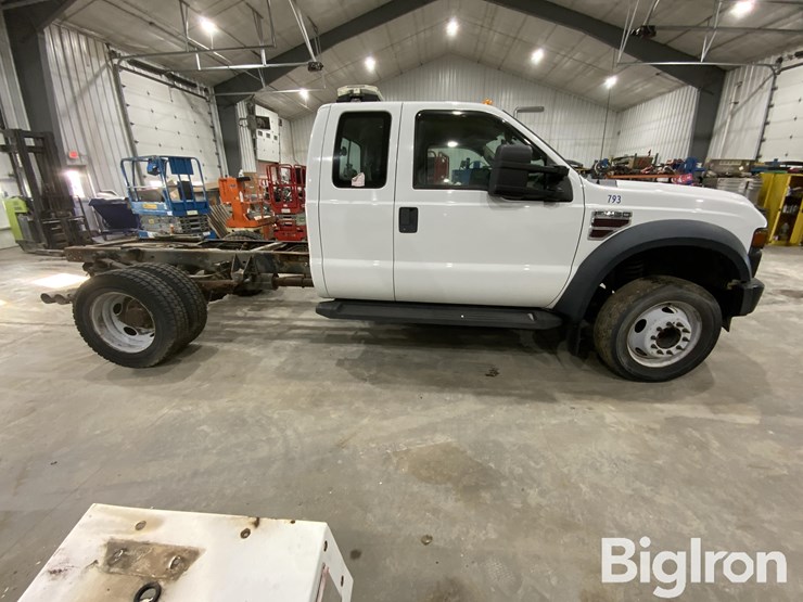2008-ford-f550-xl-image-4