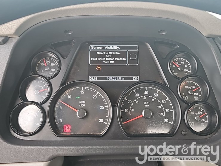 2020-peterbilt-567-image-28