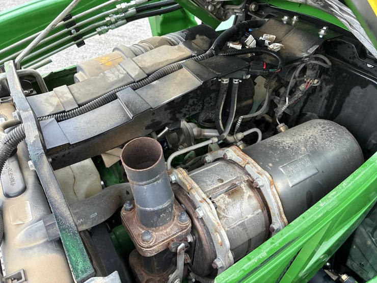 john-deere-3033r-image-50