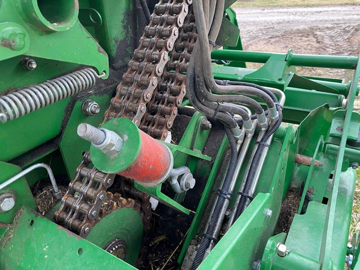 mchale-750-v6-round-baler,-image-67