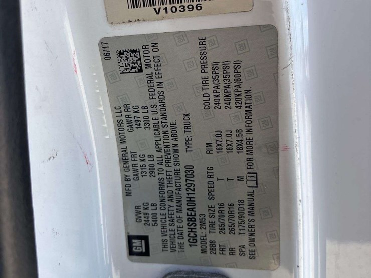 2017-chevrolet-colorado-image-11