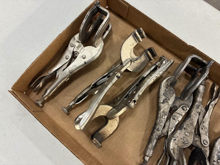 #115320-•-assorted-box-of-vice-grips-image-3