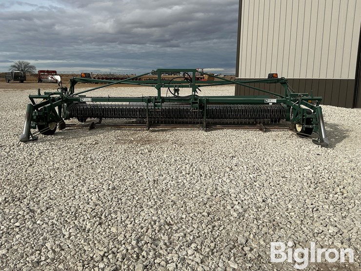 2011-pickett-8030-image-10