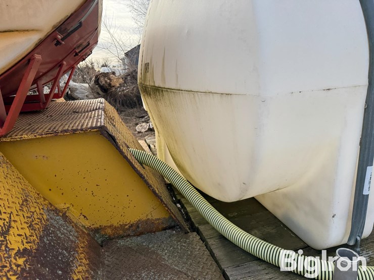 1953-transliner-t/a-drop-deck-sprayer-tender-trailer-image-18