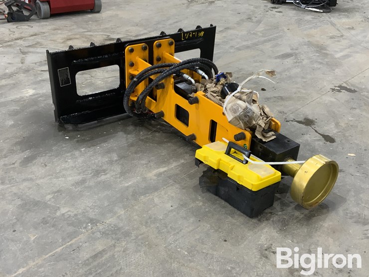 2025-giyi-d680-skid-steer-pile-hammer-(driver)-image-3