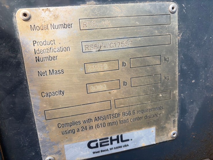 2016-gehl-rs8-44-image-2