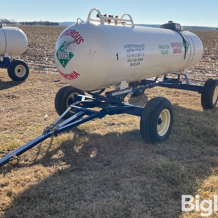 1977 Chemi-Trol 1000-Gal Nurse Tank On Duo Lift Running Gear