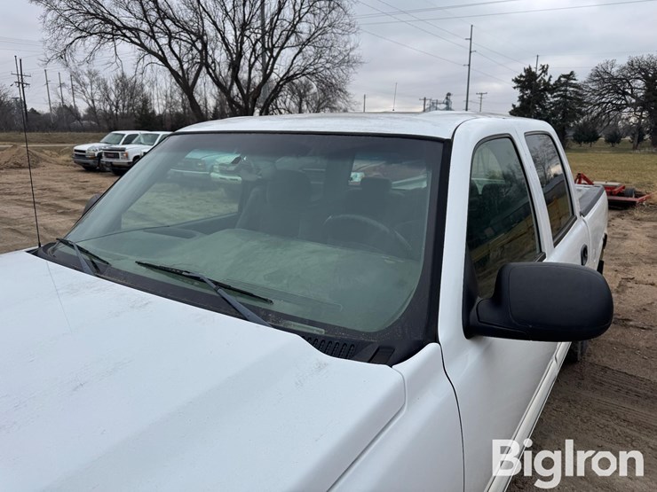 2006-chevrolet-silverado-1500-image-11