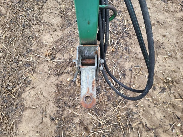 john-deere-704-image-10