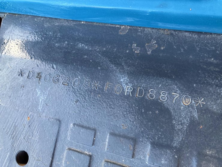 new-holland-8870-image-2