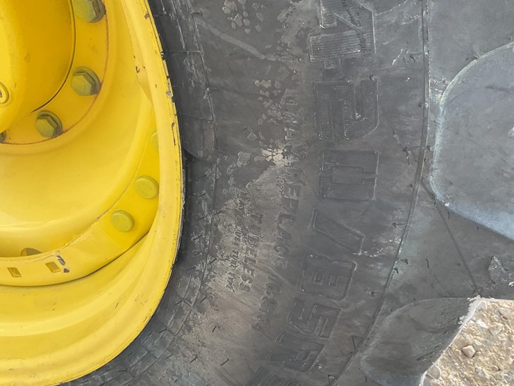 2012-john-deere-7280r-image-19