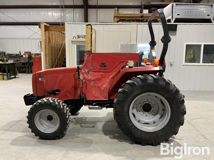 2004-massey-ferguson-1440-image-8