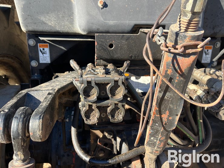 1995-white-6175-mfwd-tractor-image-15