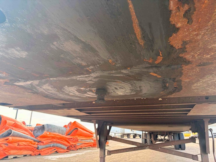 2010-utility-3000r-reefer-image-11