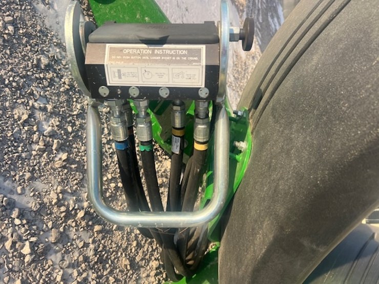 john-deere-700m-image-29