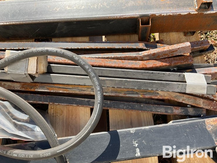 case-ih-1083-image-13