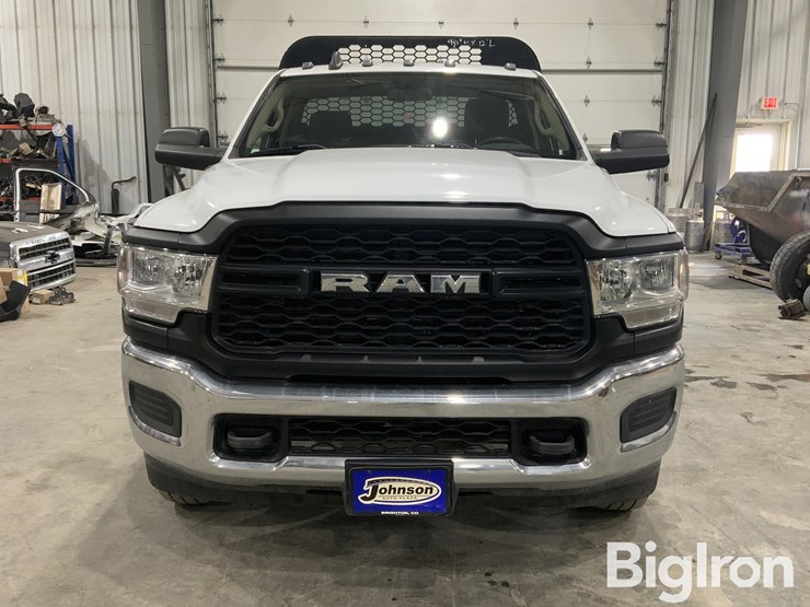 2020-ram-3500-hd-image-2